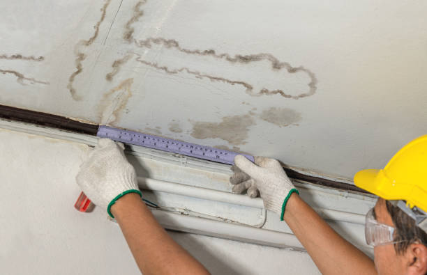 Reliable Burst Pipe Cleanup contractor in Clinton, OK by Water Damage Irwin